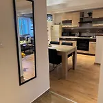 One Bedroom In Appartement