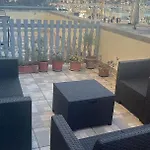 One Bedroom In Διαμέρισμα